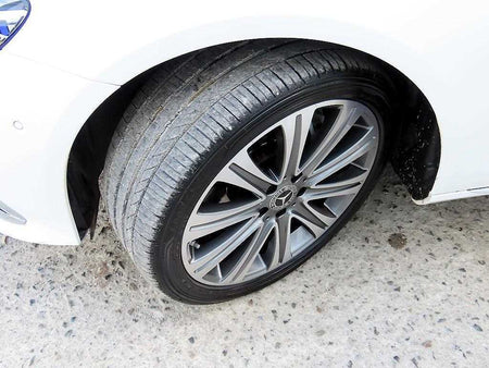 Mercedes-Benz E-Class — photo 20