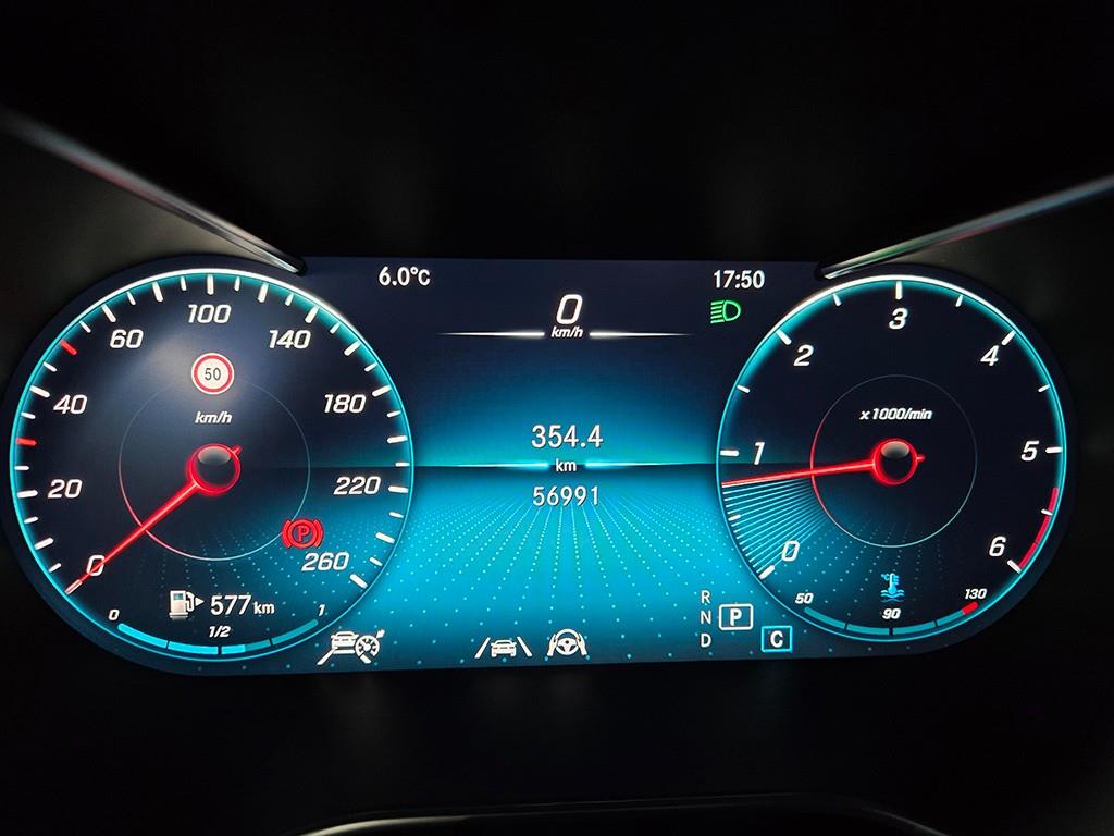 Mercedes-Benz GLC-Class — photo 08