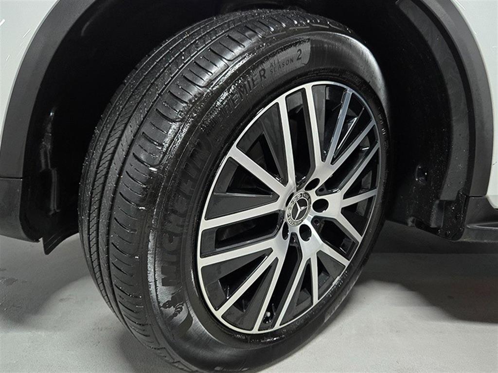 Mercedes-Benz GLC-Class — photo 20