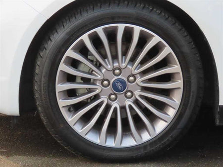 Ford Mondeo — photo 20