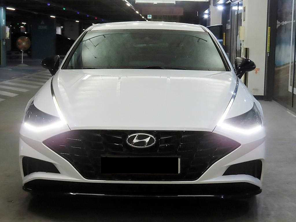 Hyundai Sonata — photo 02