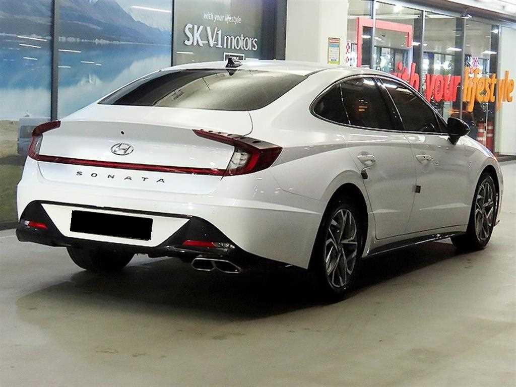 Hyundai Sonata — photo 04