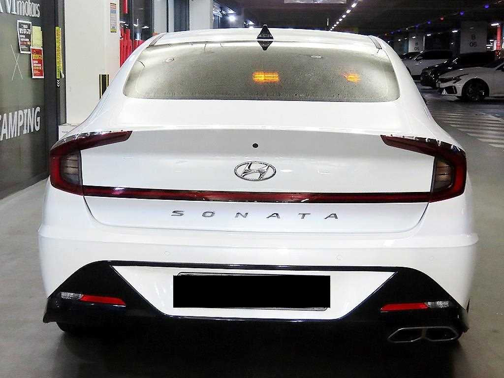 Hyundai Sonata — photo 05