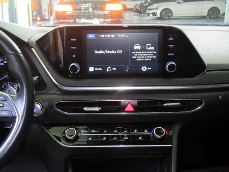 Hyundai Sonata — photo 11