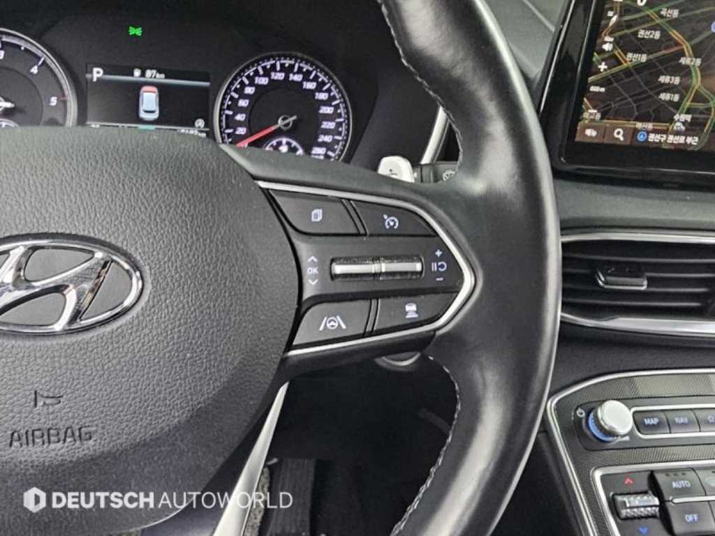 Hyundai Santafe — photo 16