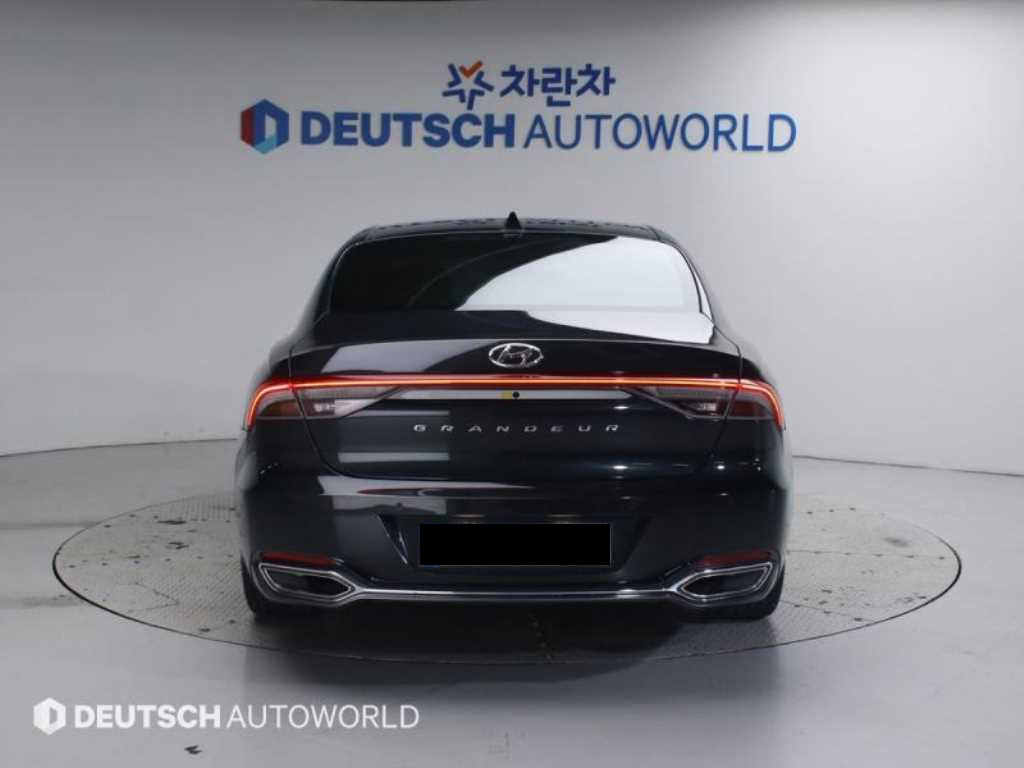 Hyundai Grandeur — photo 04