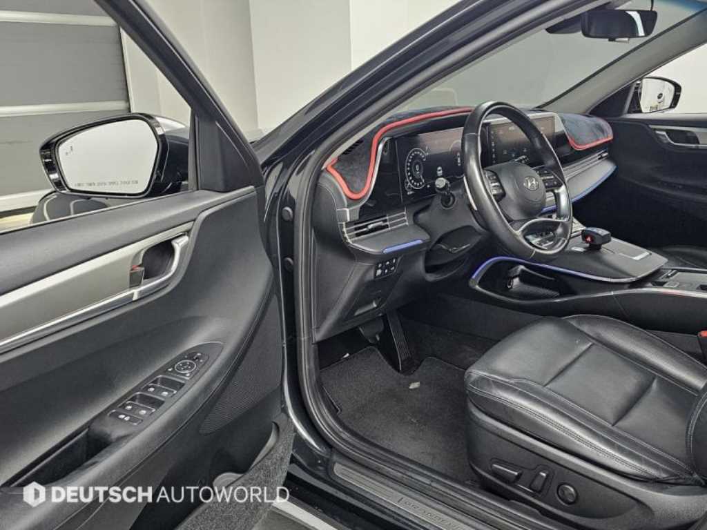 Hyundai Grandeur — photo 11