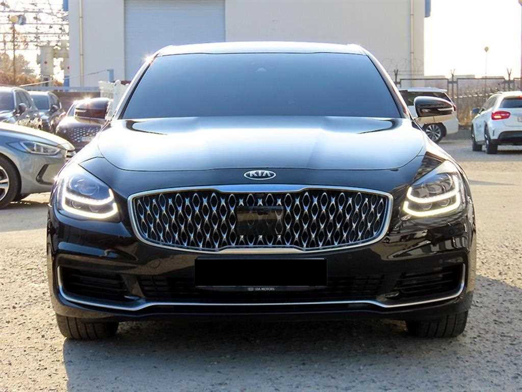 Kia K9 — photo 02