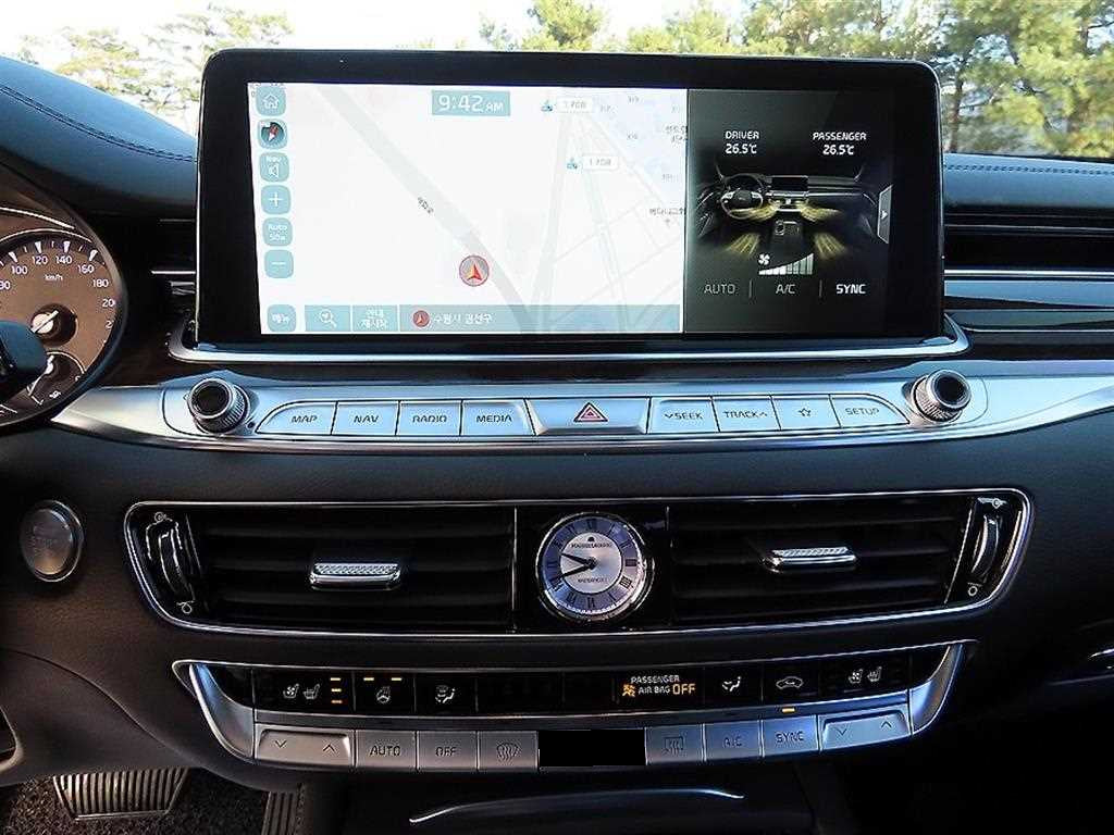 Kia K9 — photo 13