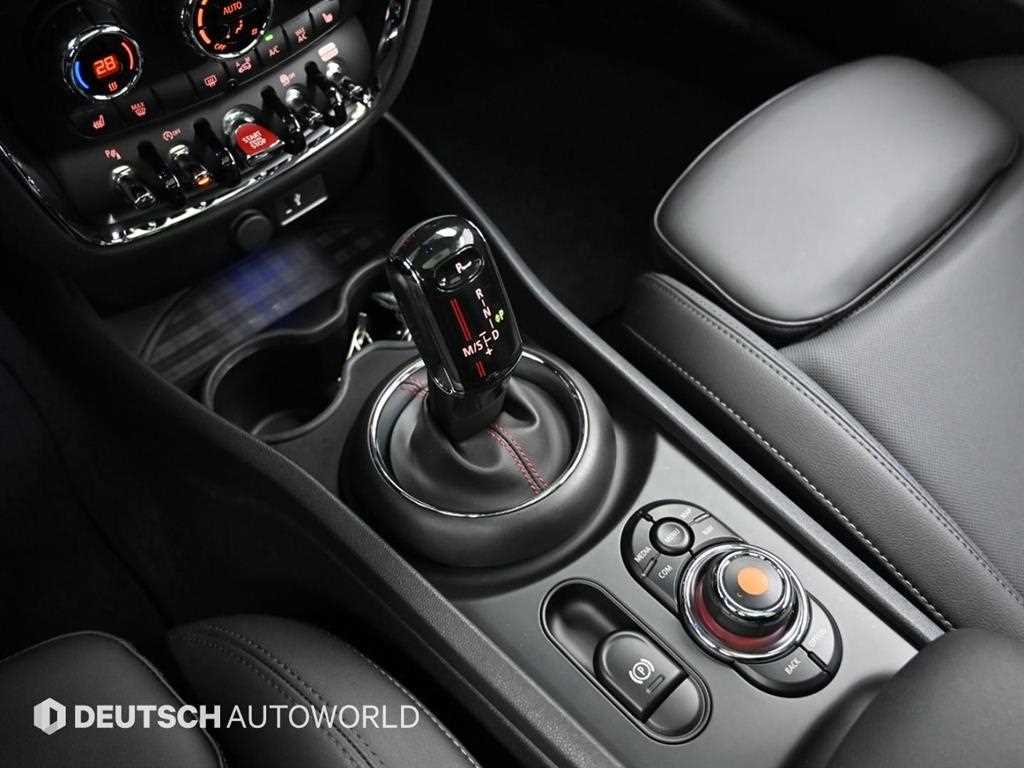 Mini Clubman — photo 09