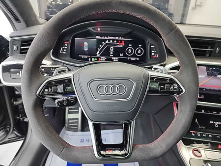 Audi RS7 — photo 09