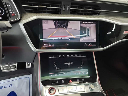 Audi RS7 — photo 10