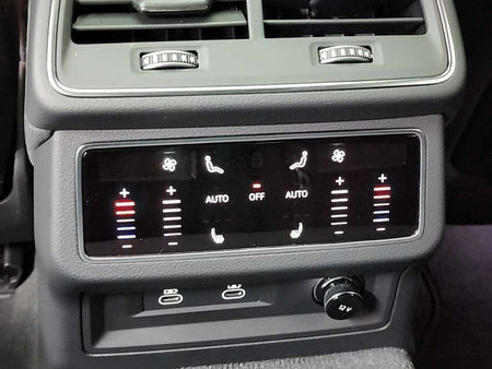 Audi RS7 — photo 13