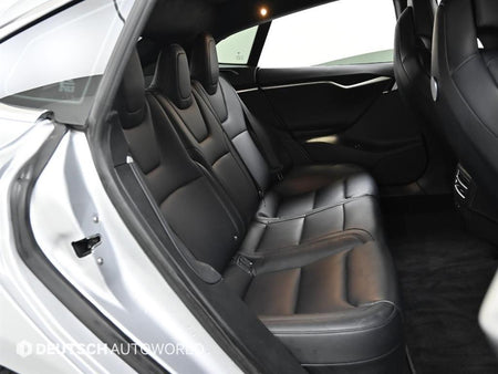 Tesla Model S — photo 12