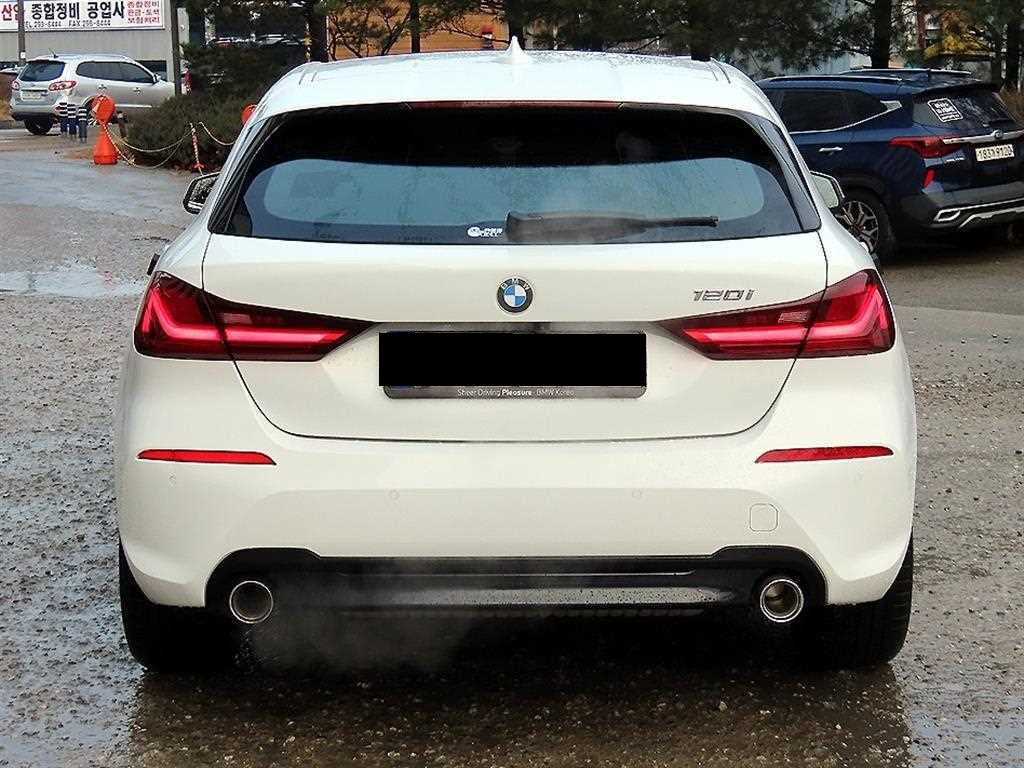 BMW 1-Series — photo 04