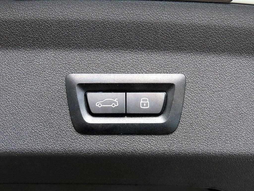 BMW 1-Series — photo 18
