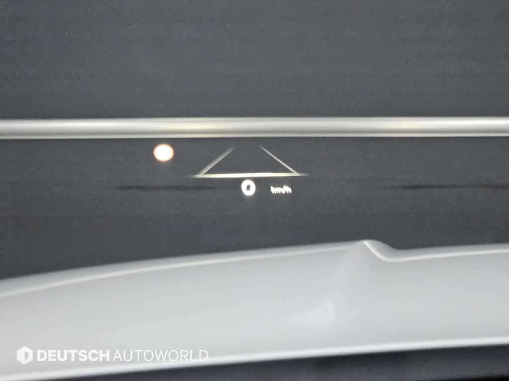 Genesis GV80 — photo 18