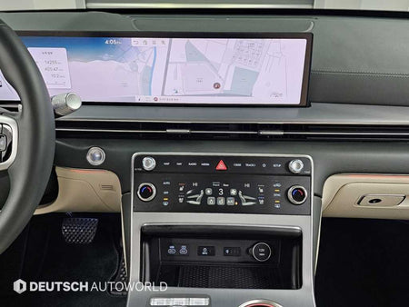 Genesis GV80 — photo 14