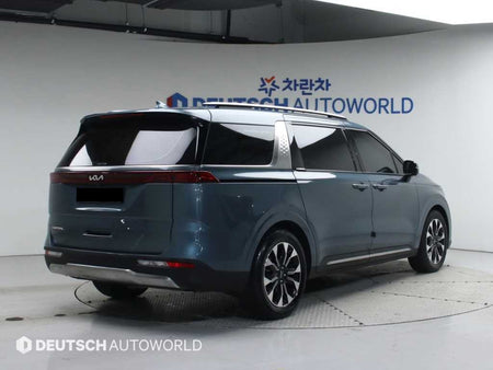 Kia Carnival — photo 02