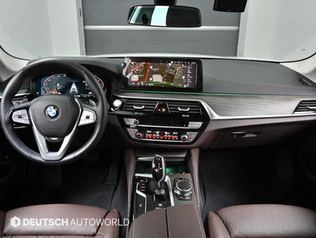 BMW 5-Series — photo 07