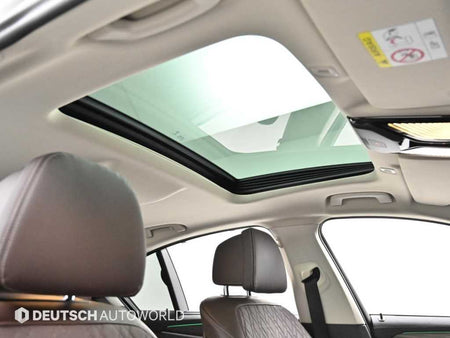 BMW 5-Series — photo 19