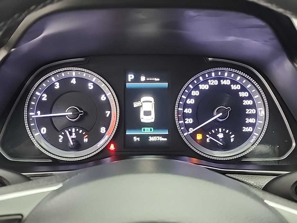 Hyundai Sonata — photo 06