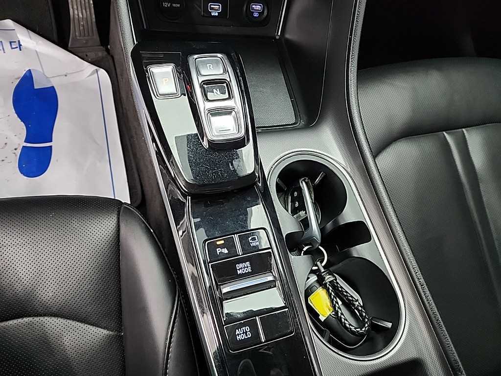 Hyundai Sonata — photo 08