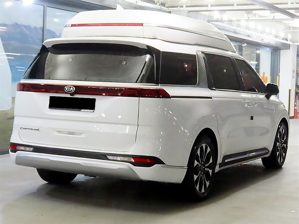Kia Carnival — photo 04