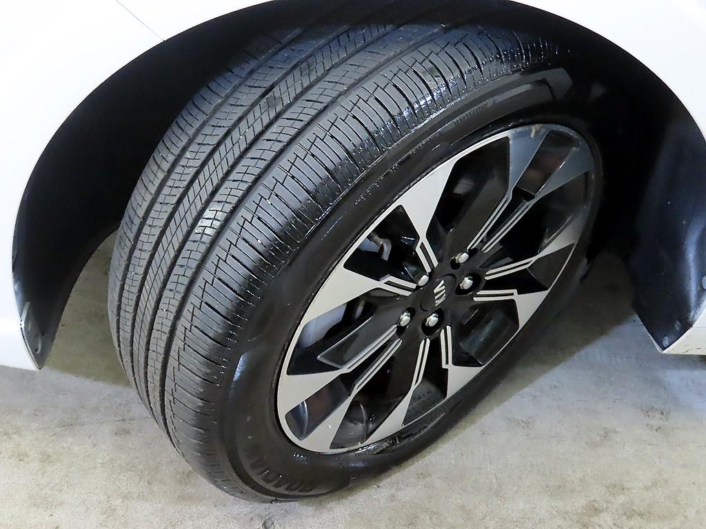 Kia Carnival — photo 20