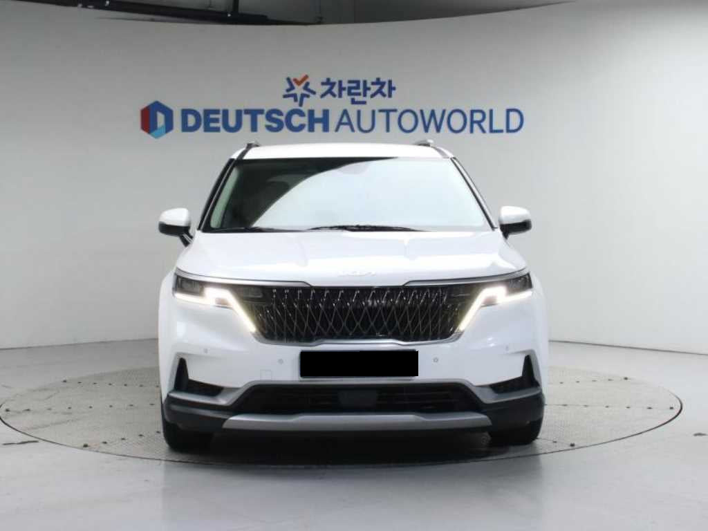 Kia Carnival — photo 02