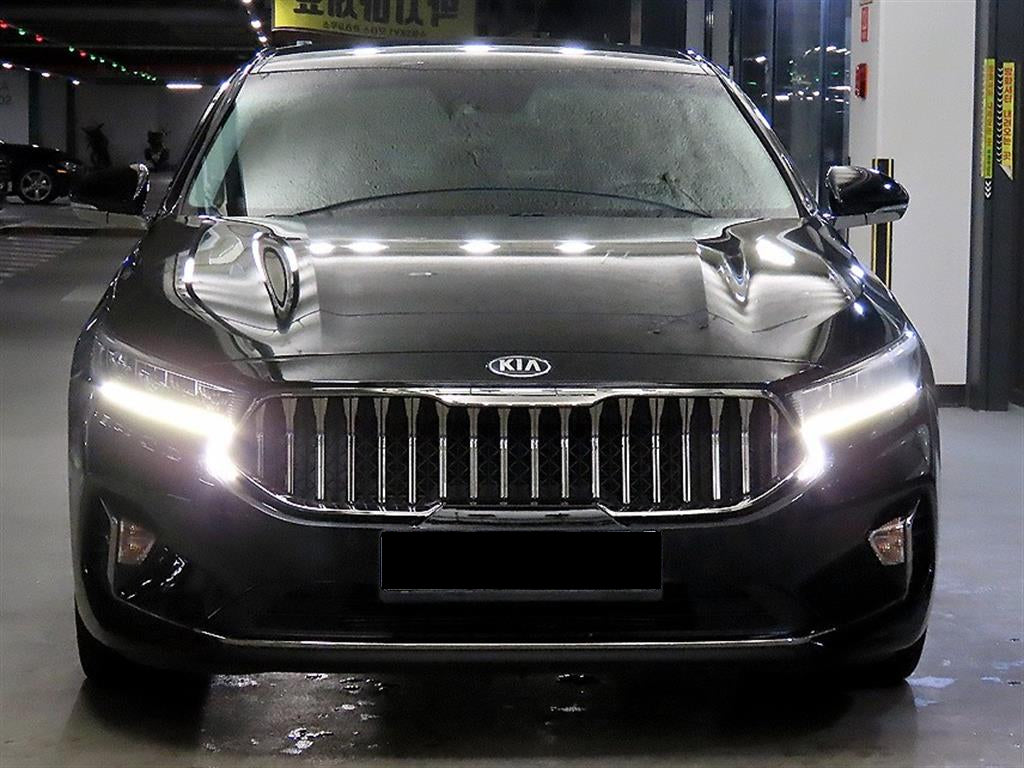 Kia K7 — photo 02