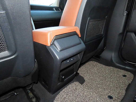 Land Rover Discovery Sport — photo 14
