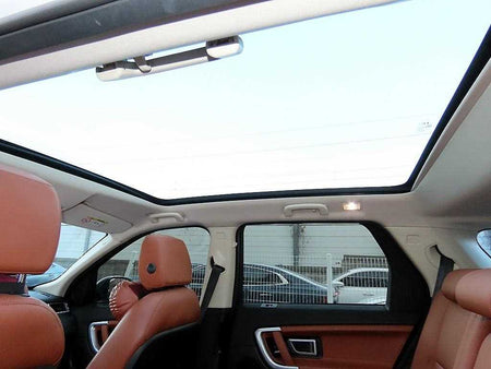Land Rover Discovery Sport — photo 16