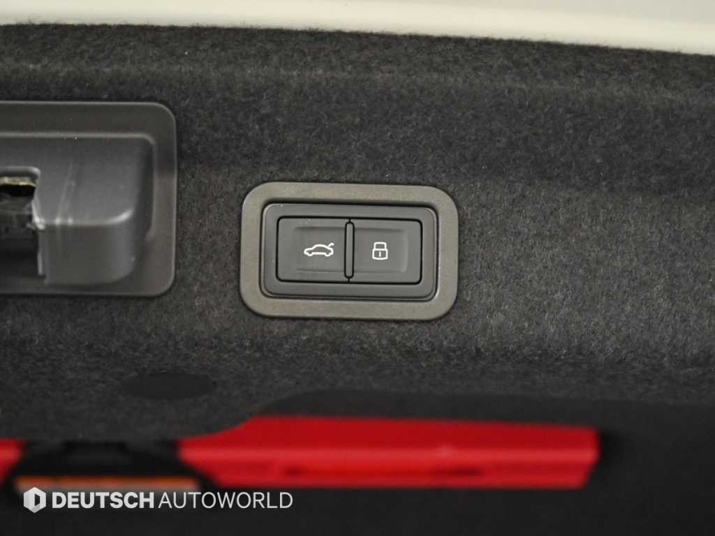 Audi A6 — photo 20