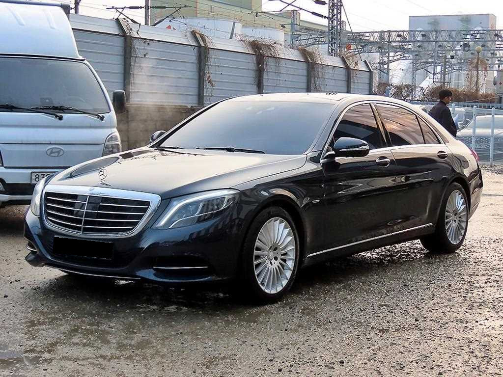 Mercedes-Benz S-Class — photo 02