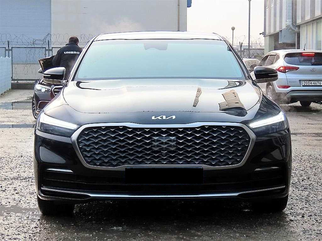 Kia K9 — photo 01