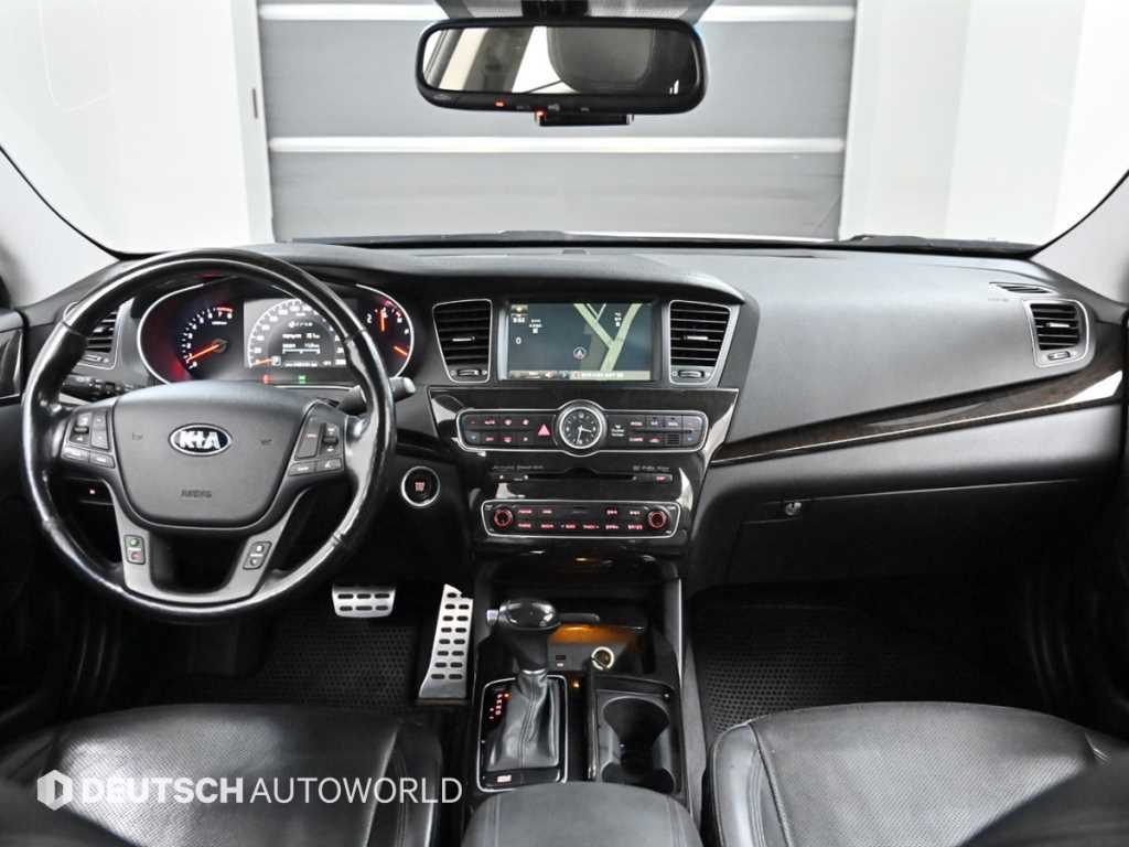 Kia K7 — photo 07