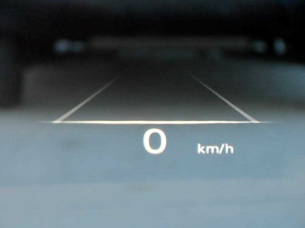 Genesis GV80 — photo 10