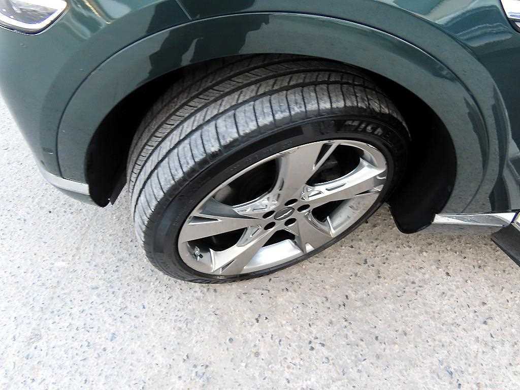 Genesis GV80 — photo 20