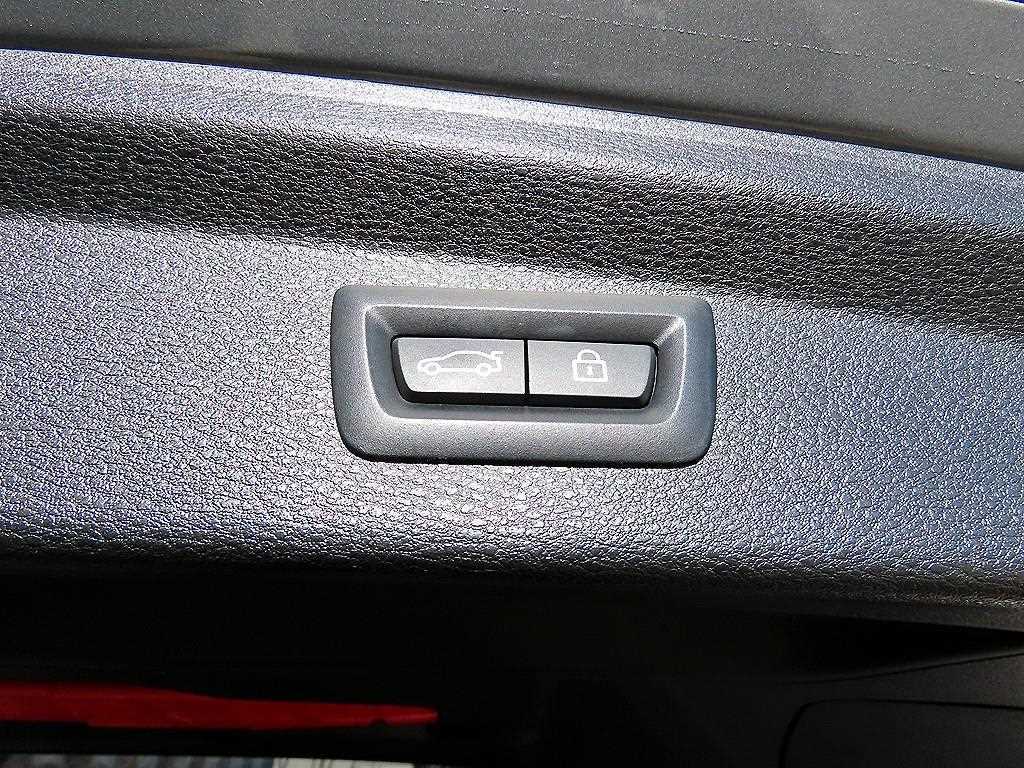 BMW X2 (F39) — photo 15