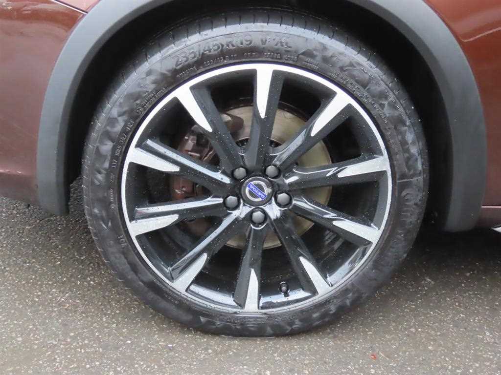 Volvo V60 — photo 20