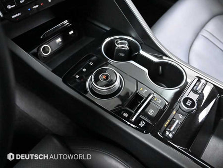 Kia K5 — photo 09