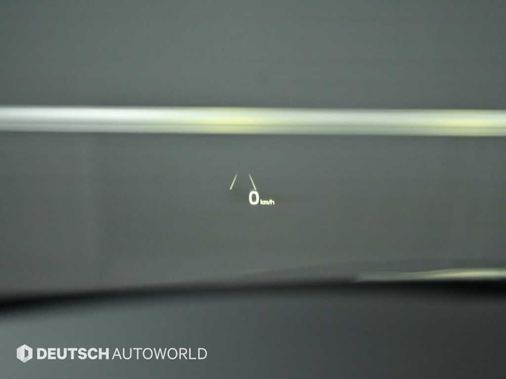 Kia K5 — photo 18
