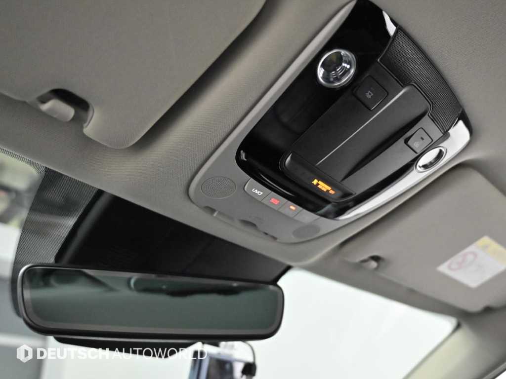 Kia K5 — photo 19