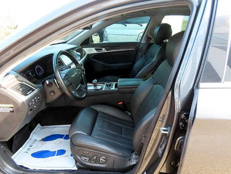 Genesis G80 — photo 05