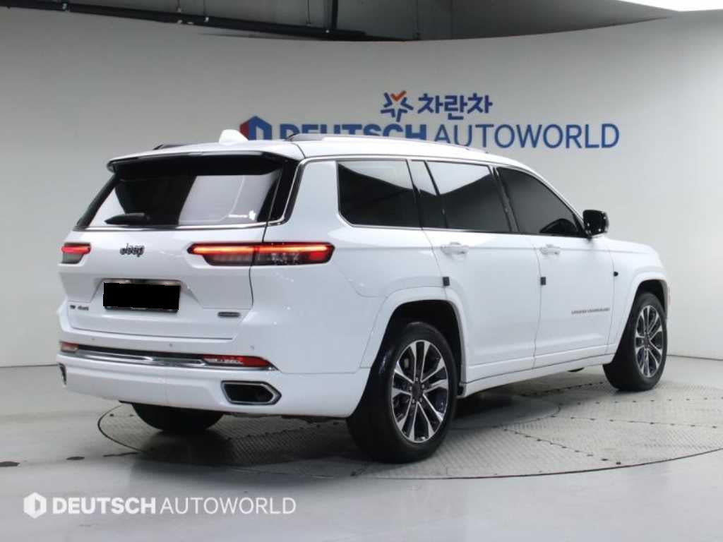 Jeep Cherokee — photo 02