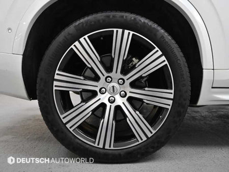 Volvo XC90 — photo 05