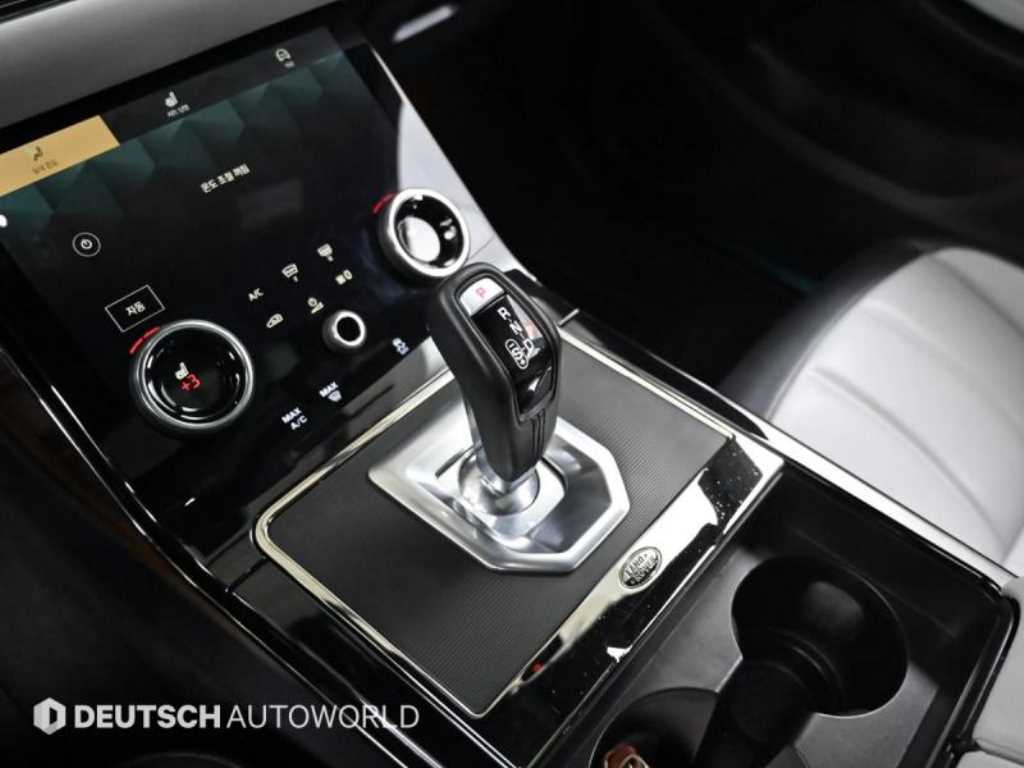 Land Rover Range Rover Evoque — photo 09