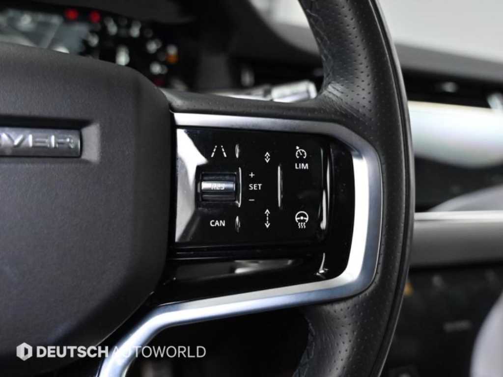 Land Rover Range Rover Evoque — photo 18