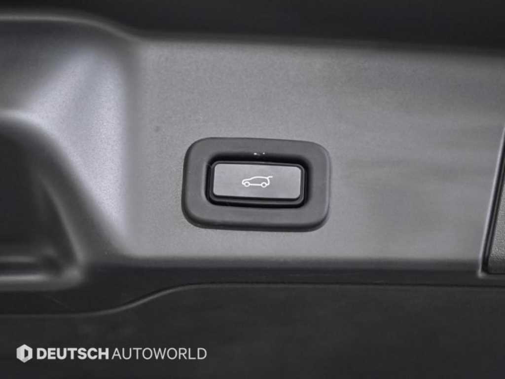 Land Rover Range Rover Evoque — photo 20